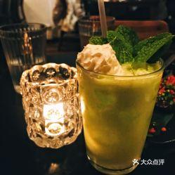 喝白酒吃蜜瓜可以嘛,夏日消暑新风尚