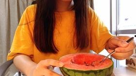 吃瓜留学女,揭秘留学生活背后的酸甜苦辣